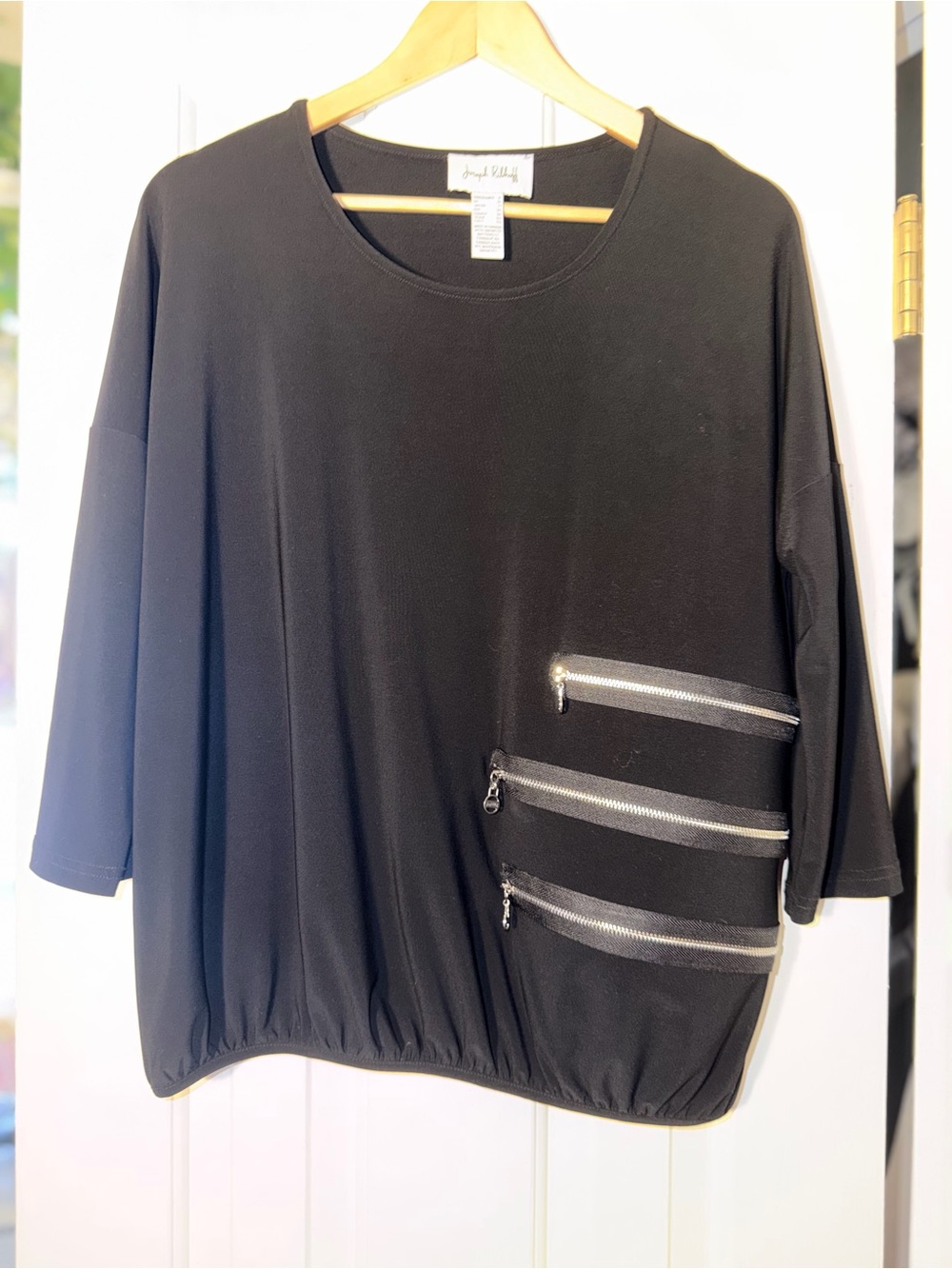 Joseph Ribkoff Black Zipper Accent 3/4 Sleeve Top Womens size 8